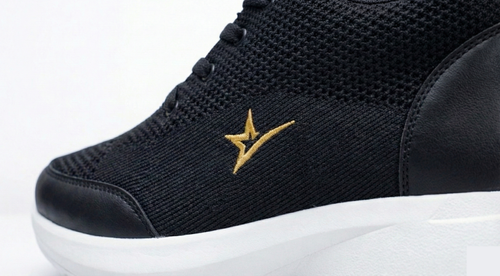 Starstudd Rise (Black)
