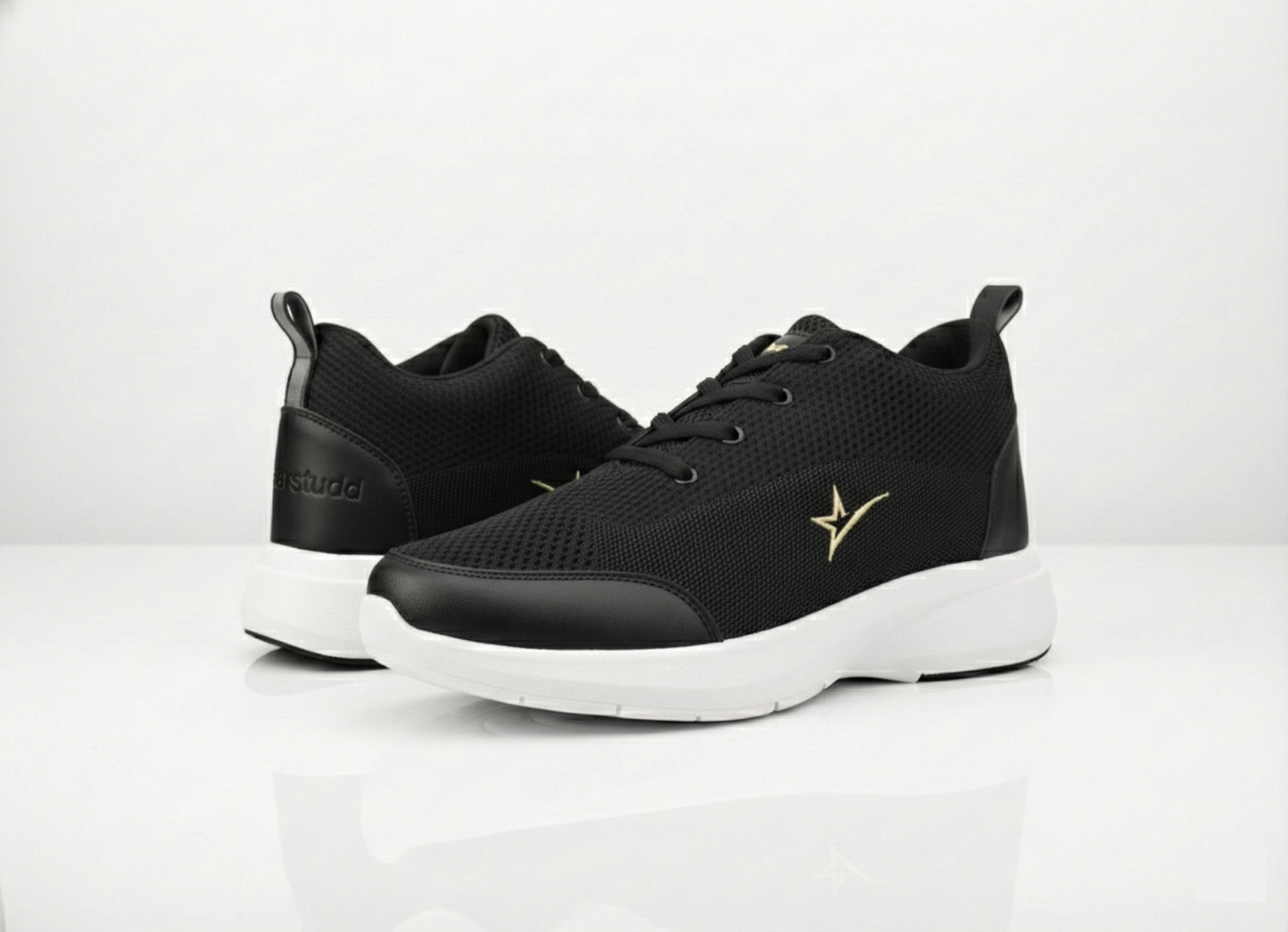 Starstudd Rise (Black)